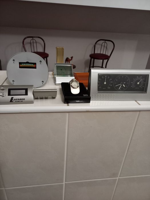 Canada CEASURI cu TERMOMETRU și HIGROMETRU,noi,unicate,model lux