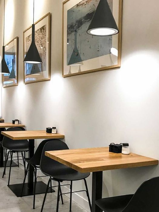 Blat de bucatarie/Blat de masa/Masa din lemn masiv de pin