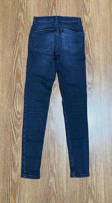 Джинсы на девочку 155-160 см