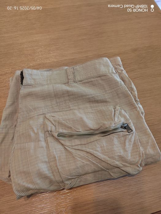 Мъжки панталони.