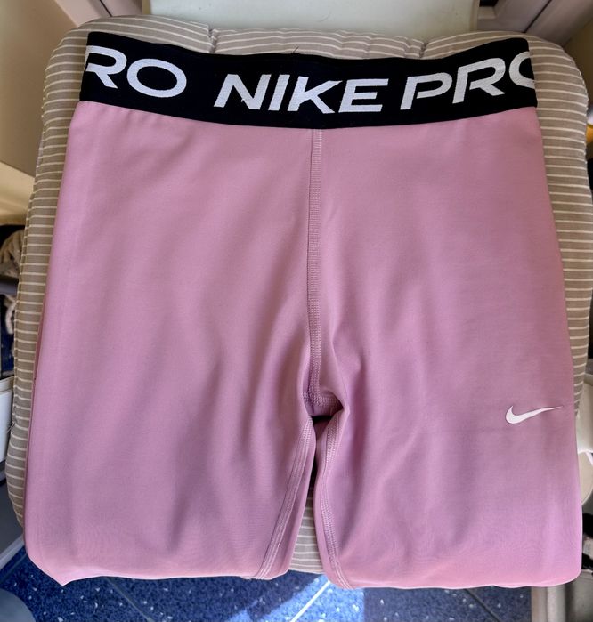 Дамски клин Nike Pro