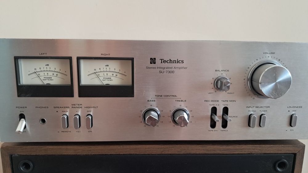 Technics SU-7300