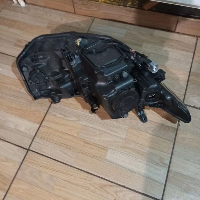 Far xenon full led toyota auris 2016