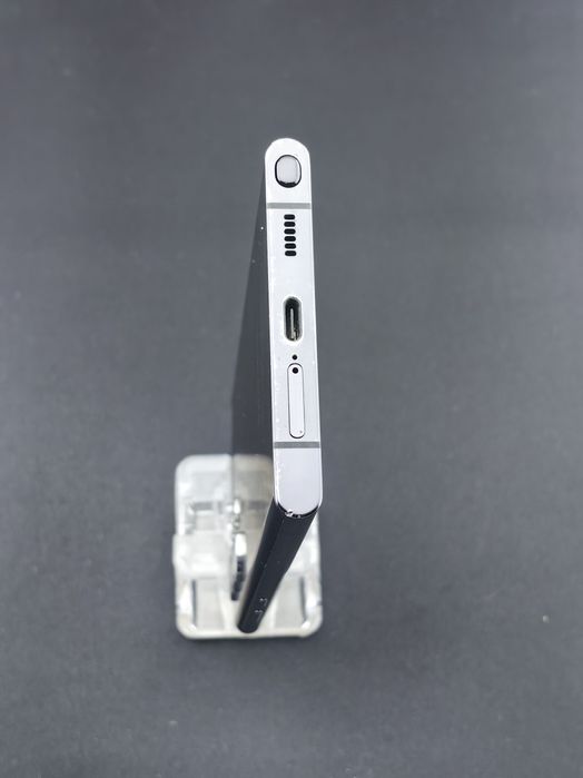 Samsung Galaxy S22 Ultra  256 GB ID-hga861