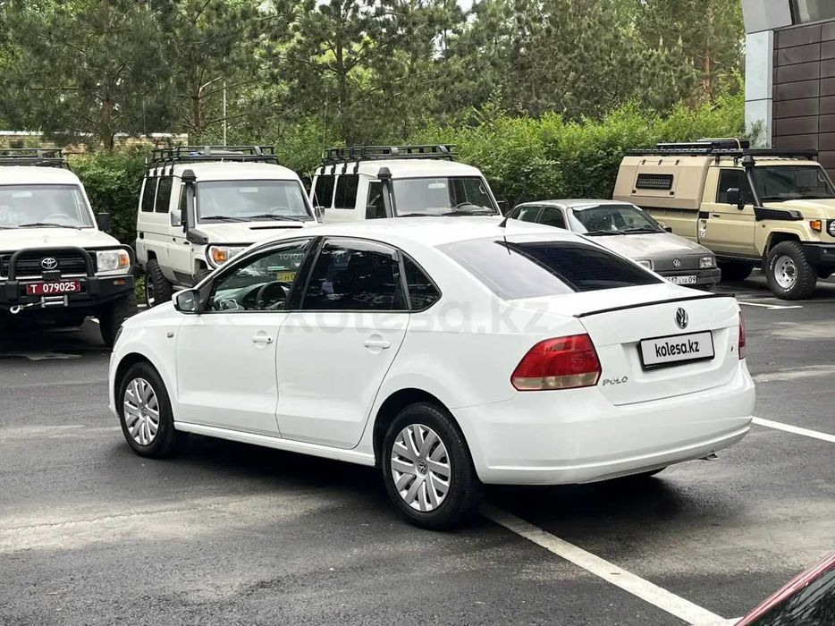 Volkswagen Polo Sedan