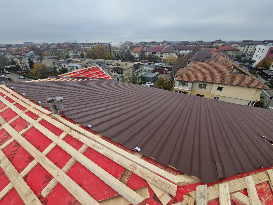 Reparații acoperișuri  dulgherie