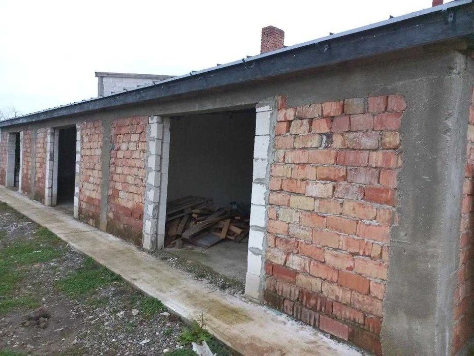 Hală industrială cu post de transformare propriu (100 kW)