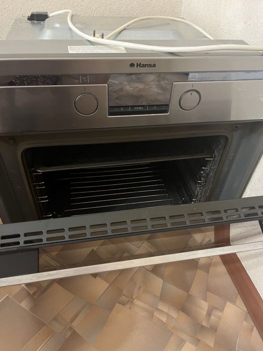 Продам б/у духовой шкаф