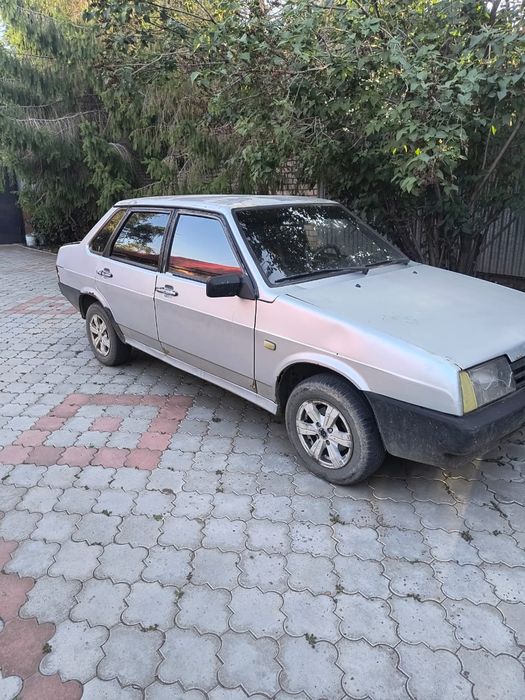 Продам машину, на ходу