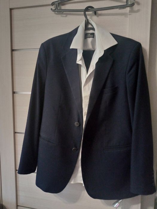 Школьная форма р52 рост176