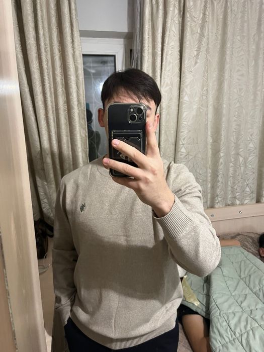 свитшот U.S. POLO ASSN., размер L–XL.