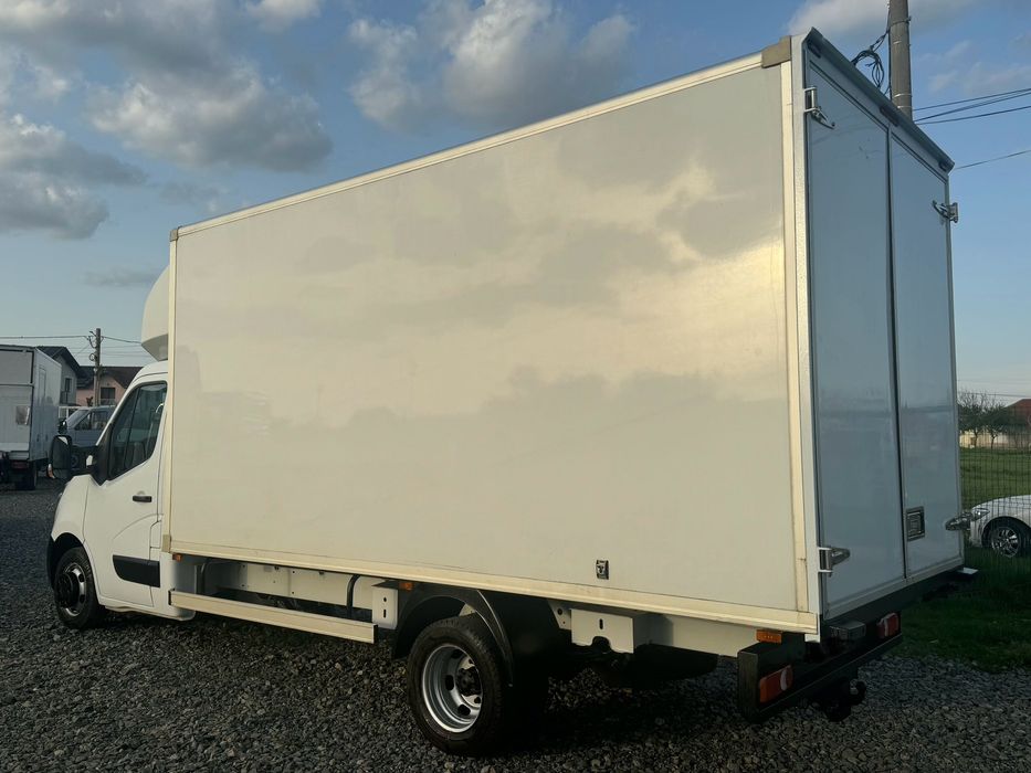 Renault Master-Iveco Daily-2020-E6-CLIMA-3.5 To/ Cat.B-L4.6m-AUSTRIA