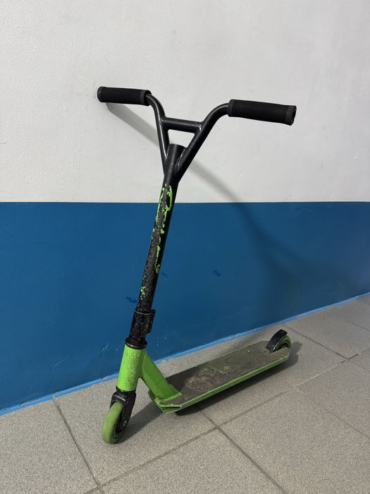 Самокат Stunt для фристайла.