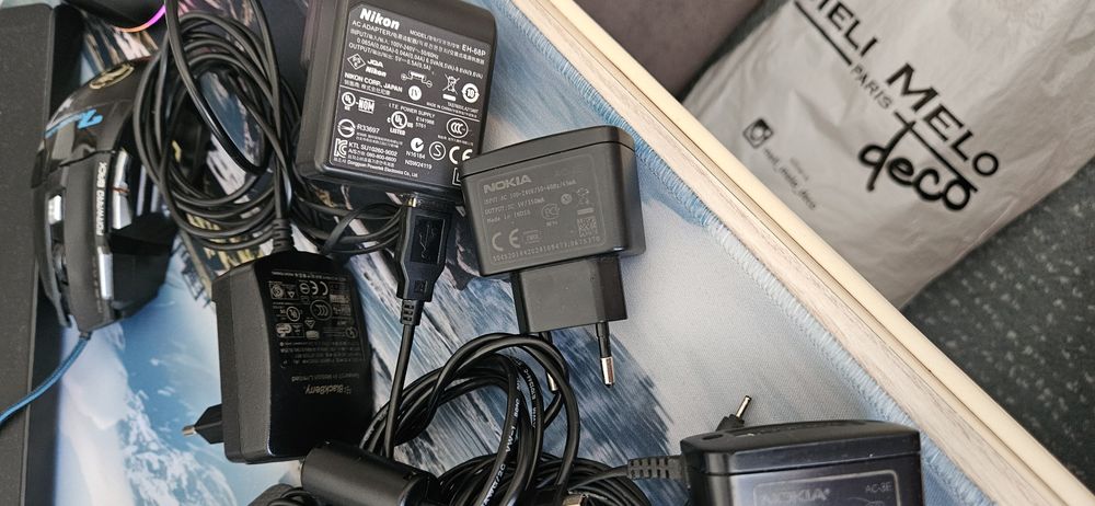 Incarcatoare telefoane vechi Samsung, Nokia, LG, Blackberry