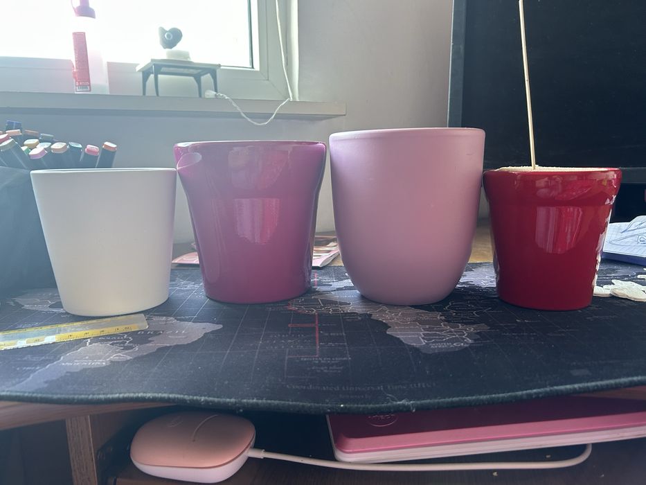 Ghivece orhidee mov si roz