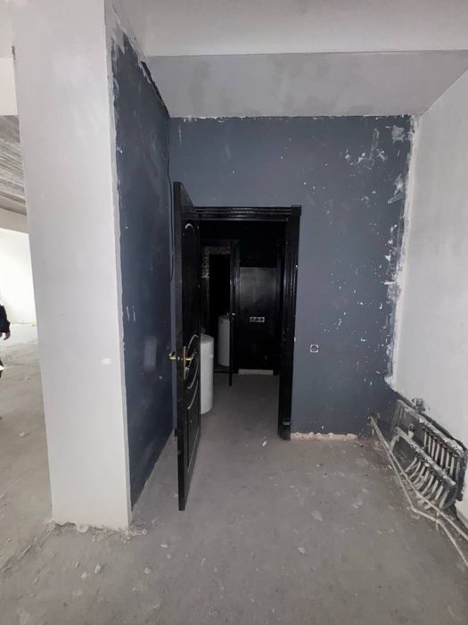 Продается коммерческая недвижимость на Лабзаке (круг Абая).