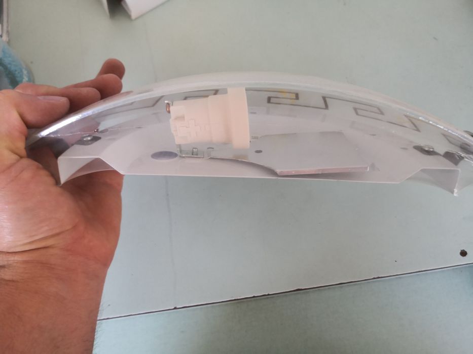 Плафон за стенен монтаж Vivalux