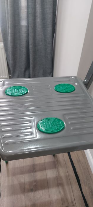 Продам новую стремянку