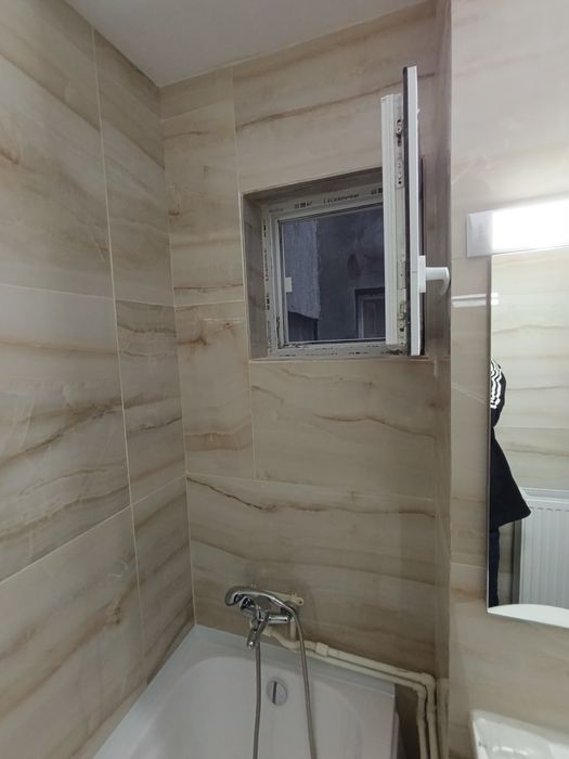 2 camere renovat, balcon mare, etaj 2