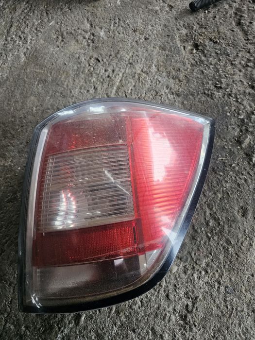 Stop Dreapta Opel Astra H Break 2004-2009 Cod: 13223674