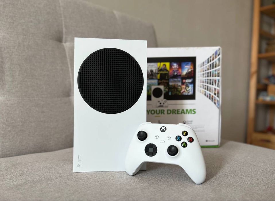 Продам Xbox Series S
