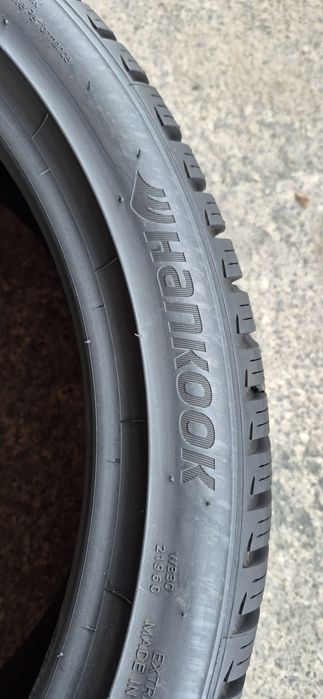 4 anvelope iarna ca noi Hankook 225/40/18.Pretul este pe bucata.