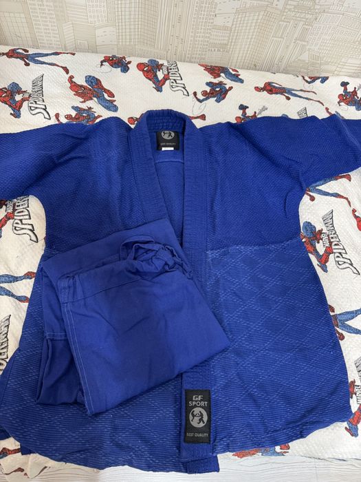 Продам кимоно для дзюдо
