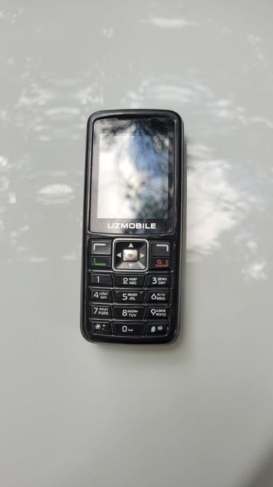 Uzmobile telefon