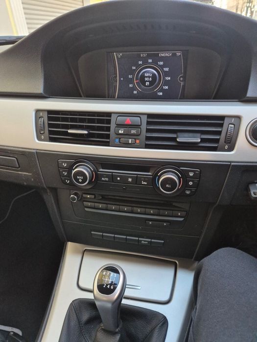 BMW 318i 143 кс на части