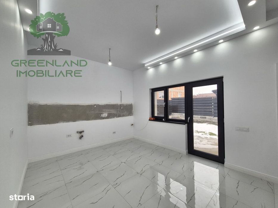 CASA PARTER 4 camere, 2 bai, GARAJ, teren 630mp,Valea Adanca-Miroslava