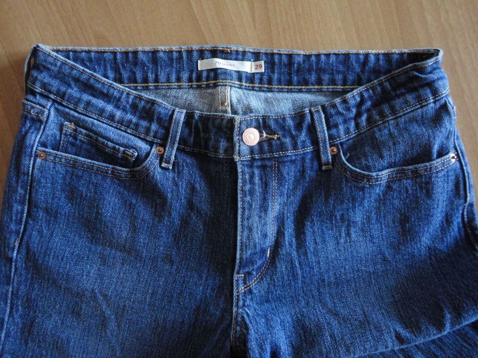 Levi's/W29/нови дамски дънки