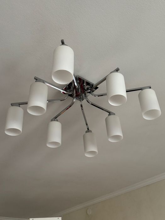 Продается люстры в отличном состоянии