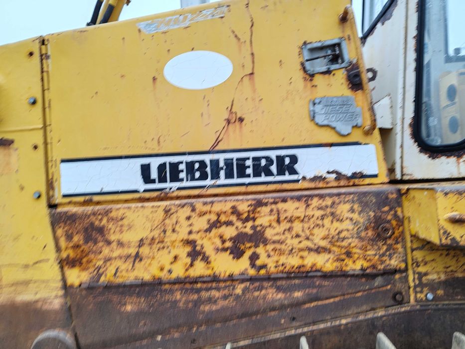 Buldozer Liebherr PR 732 cu Scarificator Accept orice test