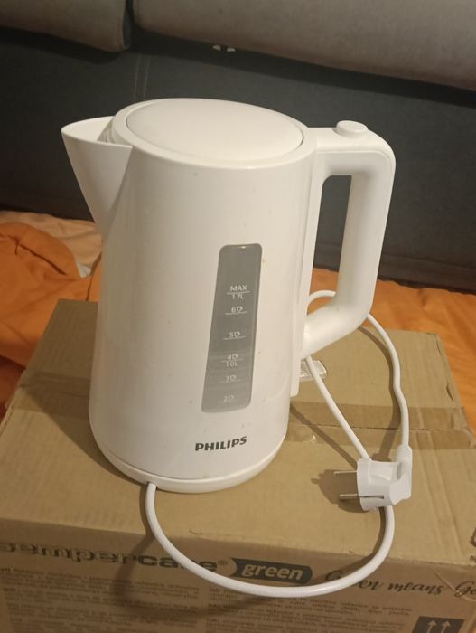 Fierbător apă marca Philips in stare bună.
