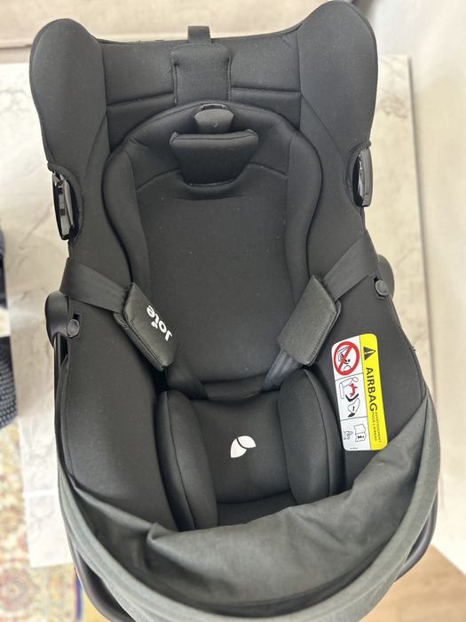 Продам автолюльку Joie