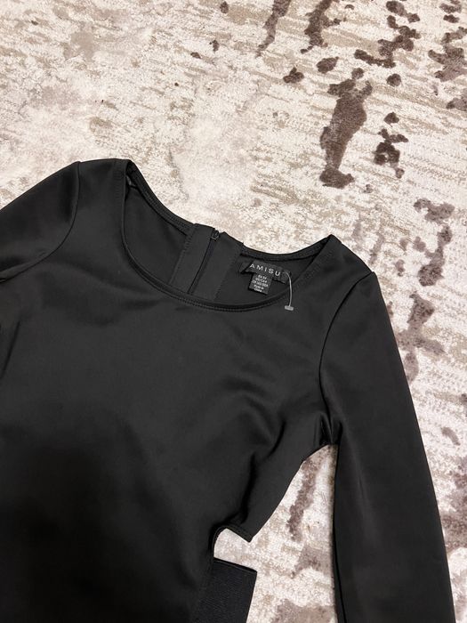 Rochie neagra AMISU xs cu maneca lunga body fit