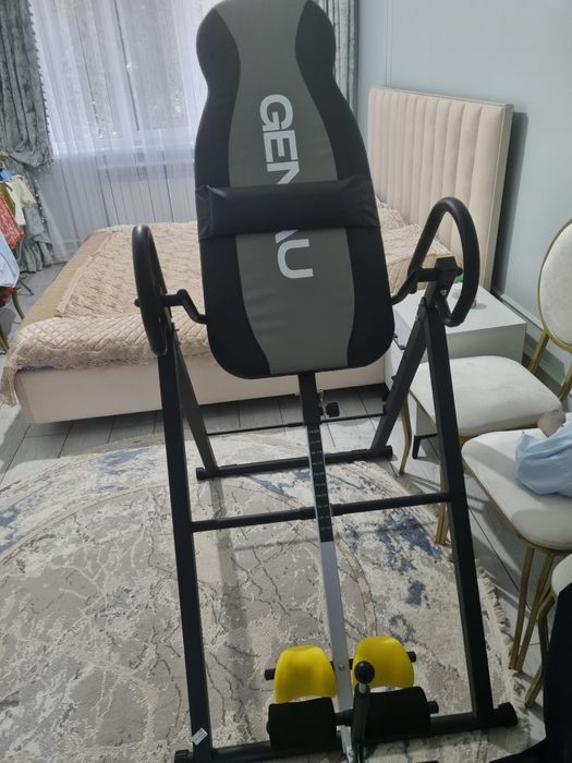 Продаётся Genau Инверсионный стол FITSPINE EA-350
