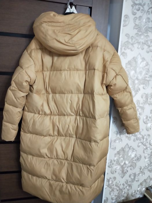 Продам пуховик зимний длинный