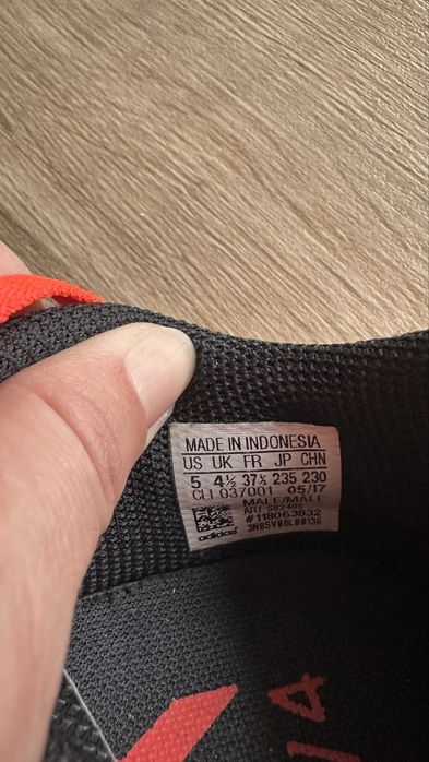 Ghete Adidas fotbal marimea 37.5