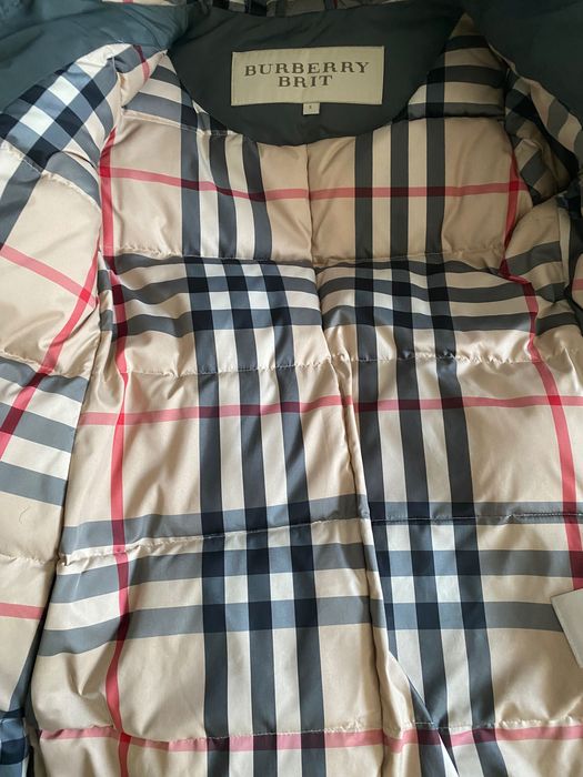 Продам куртку на девочку