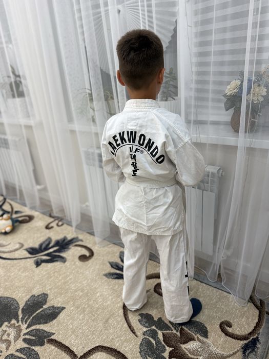 Продам форму для тхэнвандо