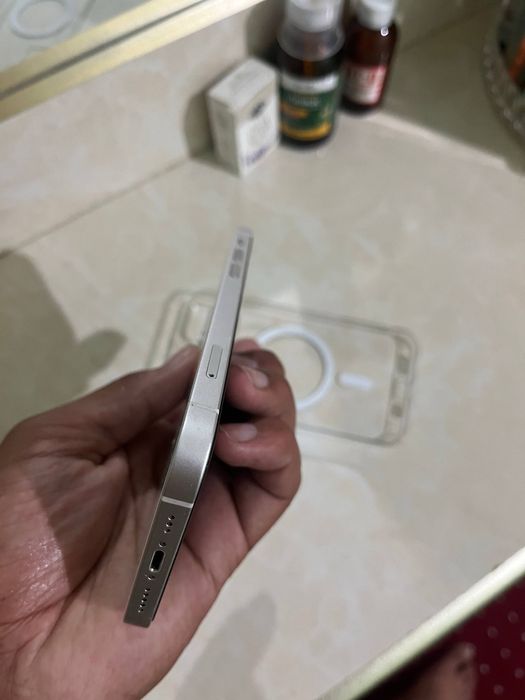 iPhone 12 holati a’lo