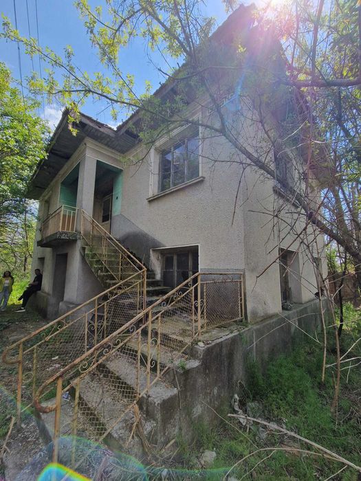 Къще в село Старо Железаре