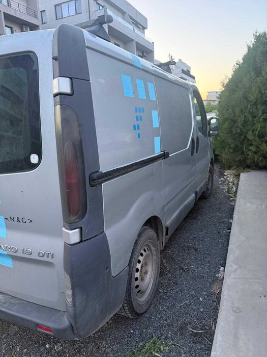 Opel vivaro/renault trafic