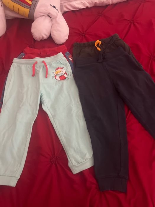Pantaloni de băiețel de trening