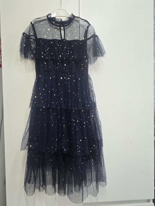 Платье на девочку