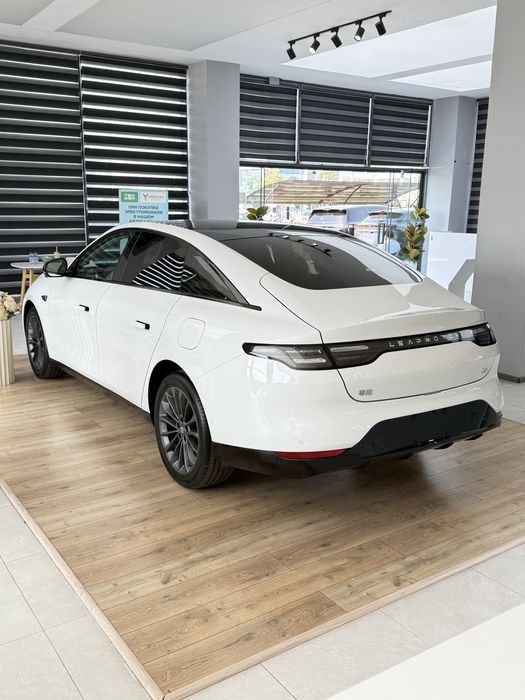 Leapmotor c01 216 km gibrit oq rang