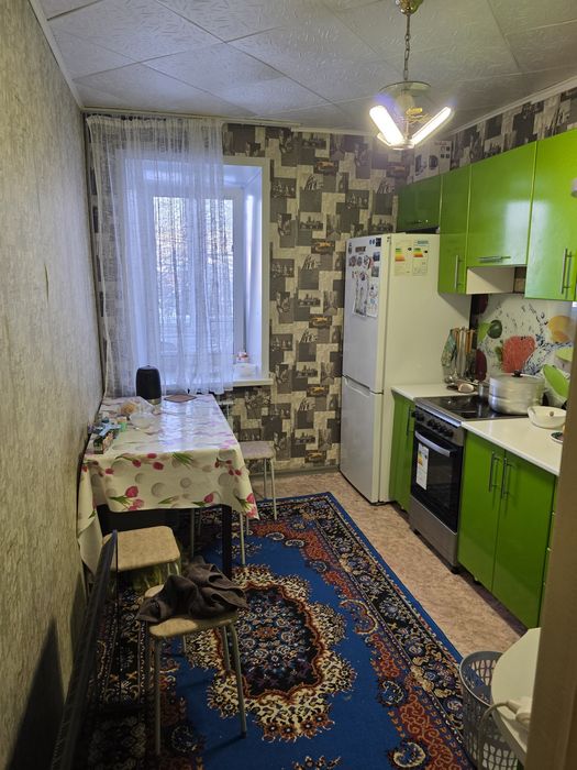 Продам квартиру в городе.