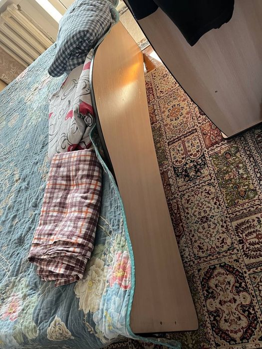 Продам кровать в отличном состоянии.