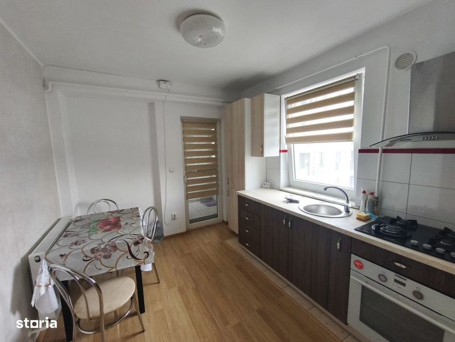Microapartament, etaj 2, zona ultracentrala, bloc nou, Radauti — fotografia 1